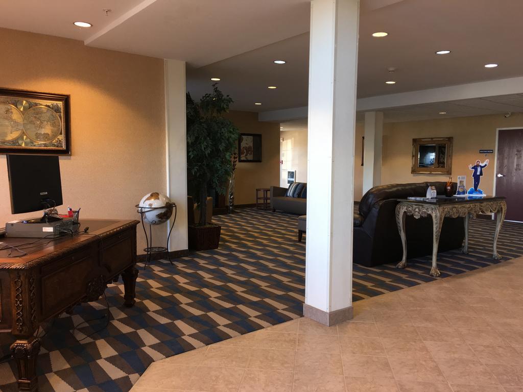 Microtel Inn & Suites By Wyndham Indianapolis Airport Ngoại thất bức ảnh