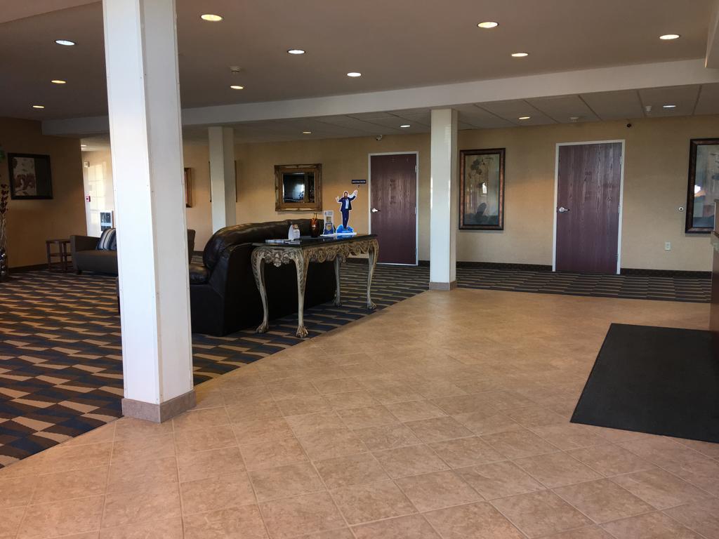 Microtel Inn & Suites By Wyndham Indianapolis Airport Ngoại thất bức ảnh